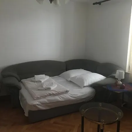 Anako * Novi Vinodolski